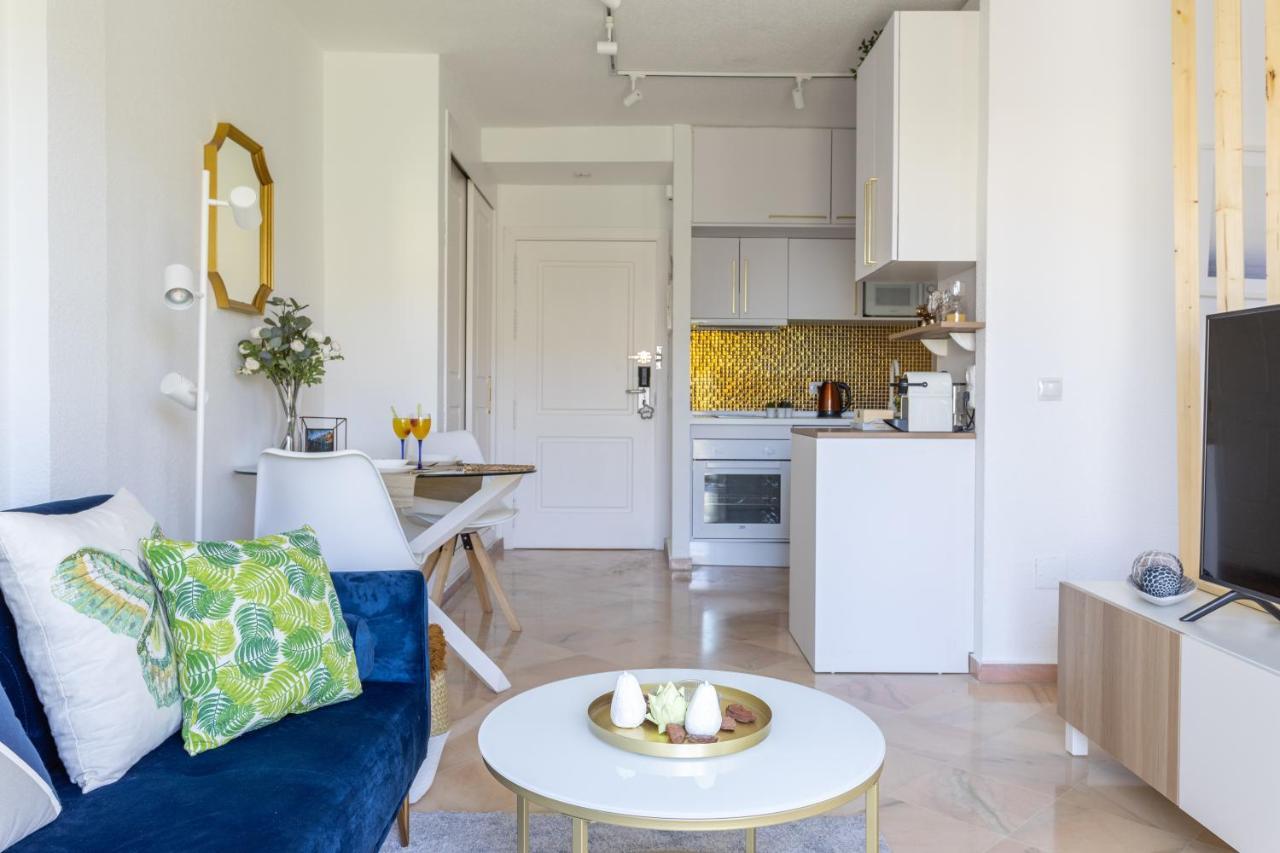 Oleholidays 325 Romana Playa Vistas Al Mar Marbella Eksteriør billede
